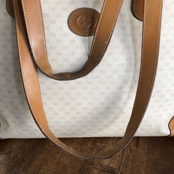 Gucci Cream and Tan Tote Bag - Picture 9 of 17